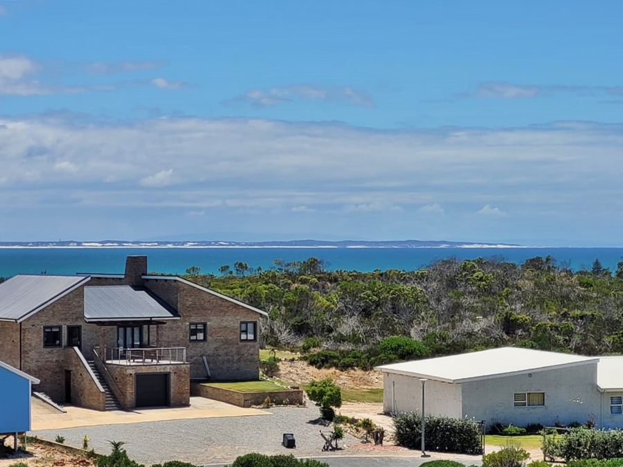 5 Bedroom Property for Sale in Struisbaai Western Cape